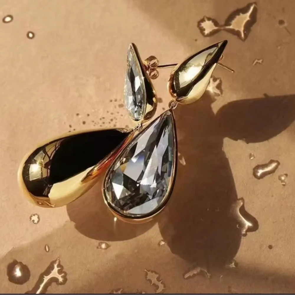 Golden Teardrop Luxe Earrings - Picture 2 of 6